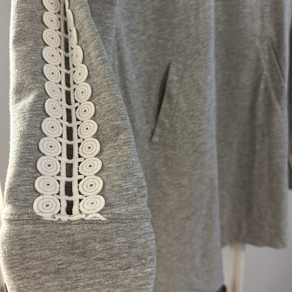 Lilly Pulitzer Skipper Popover Dress - Picture 3 of 8